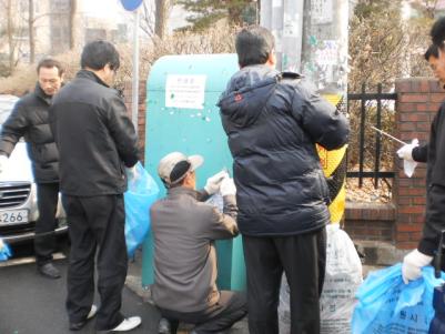 장안구&#44; 재활용 의류수거함 일제점검 실시